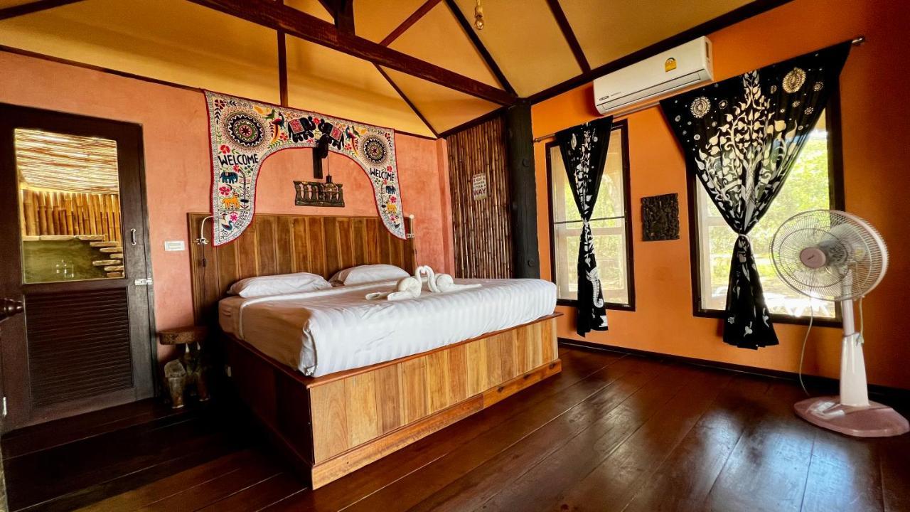 Pp Land Beach Eco Resort Ко Паям Екстериор снимка