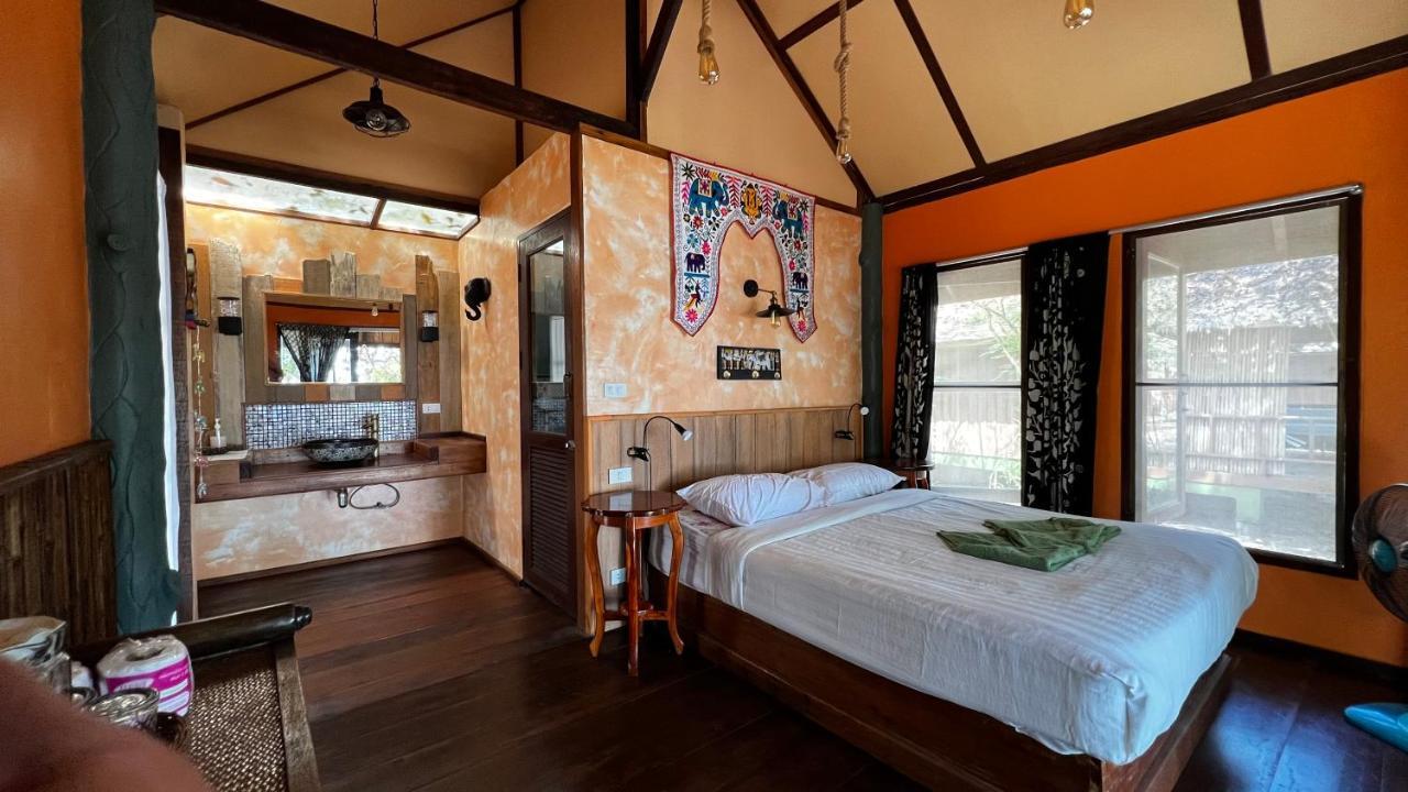 Pp Land Beach Eco Resort Ко Паям Екстериор снимка